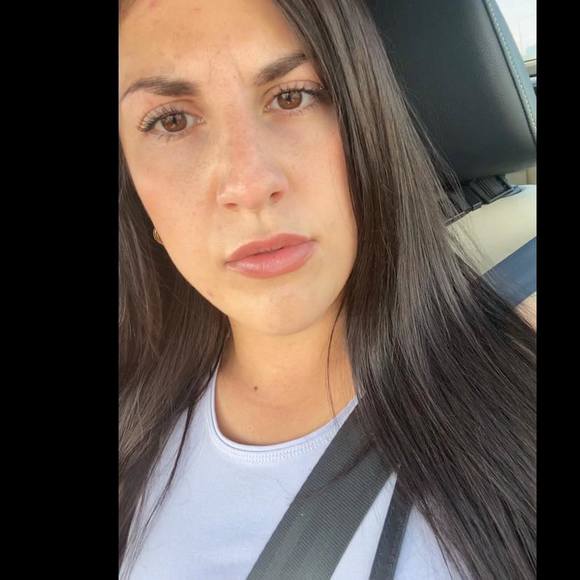 Meet your Posher, Amanda - Picture 1 of 1